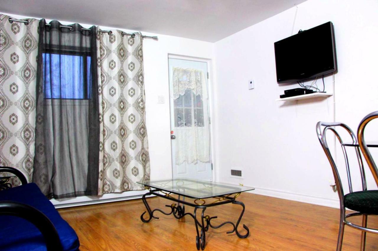 Private Comfy Apartment In 몬트리올 외부 사진